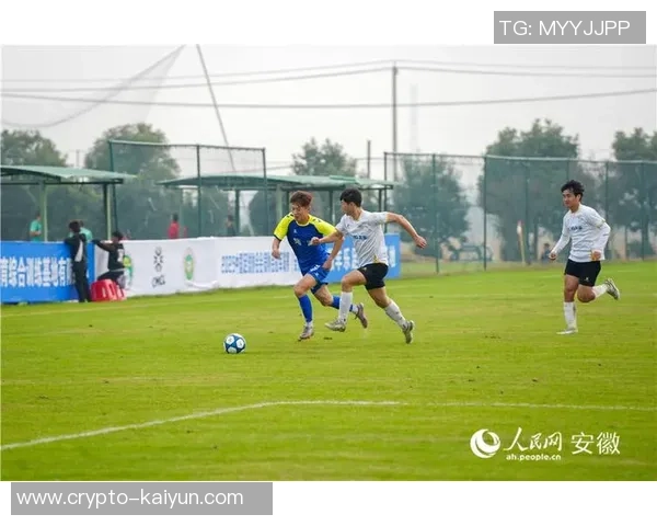 难忘的绿茵盛宴一场精彩足球赛的激情与荣耀之旅